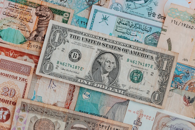 Hvor meget må man veksle hos Forex: En guide til valutaveksling